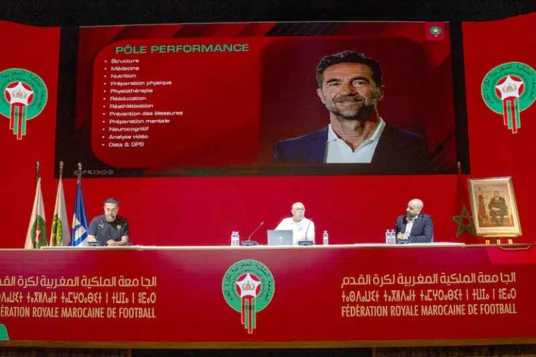 توقيع 48 لاعبا ناشئا عقودا احترافية.. ثمار مشروع التكوين الكروي بالمغرب