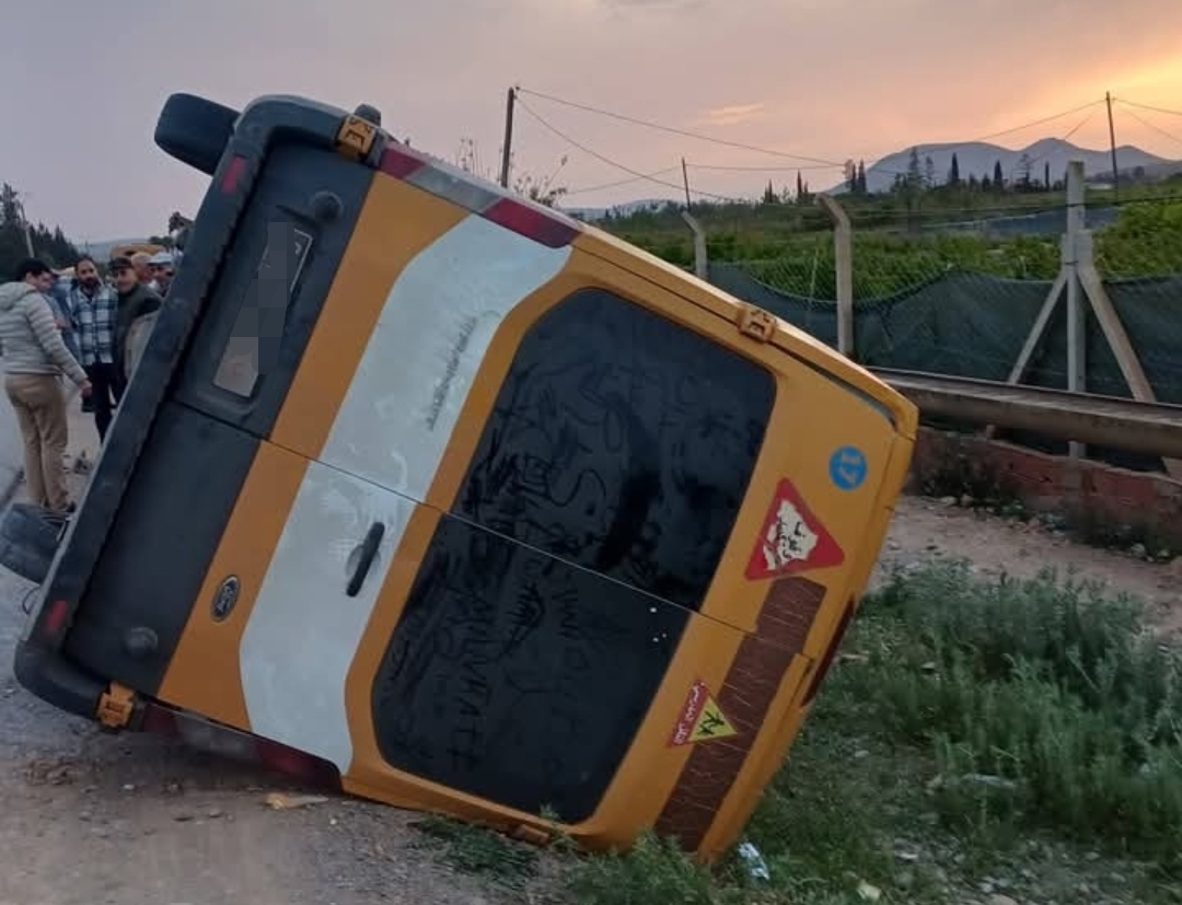 انفجار عجلة وراء انقلاب حافلة مدرسية ببركان.. نجاة 18 تلميذا وإصابات خفيفة
