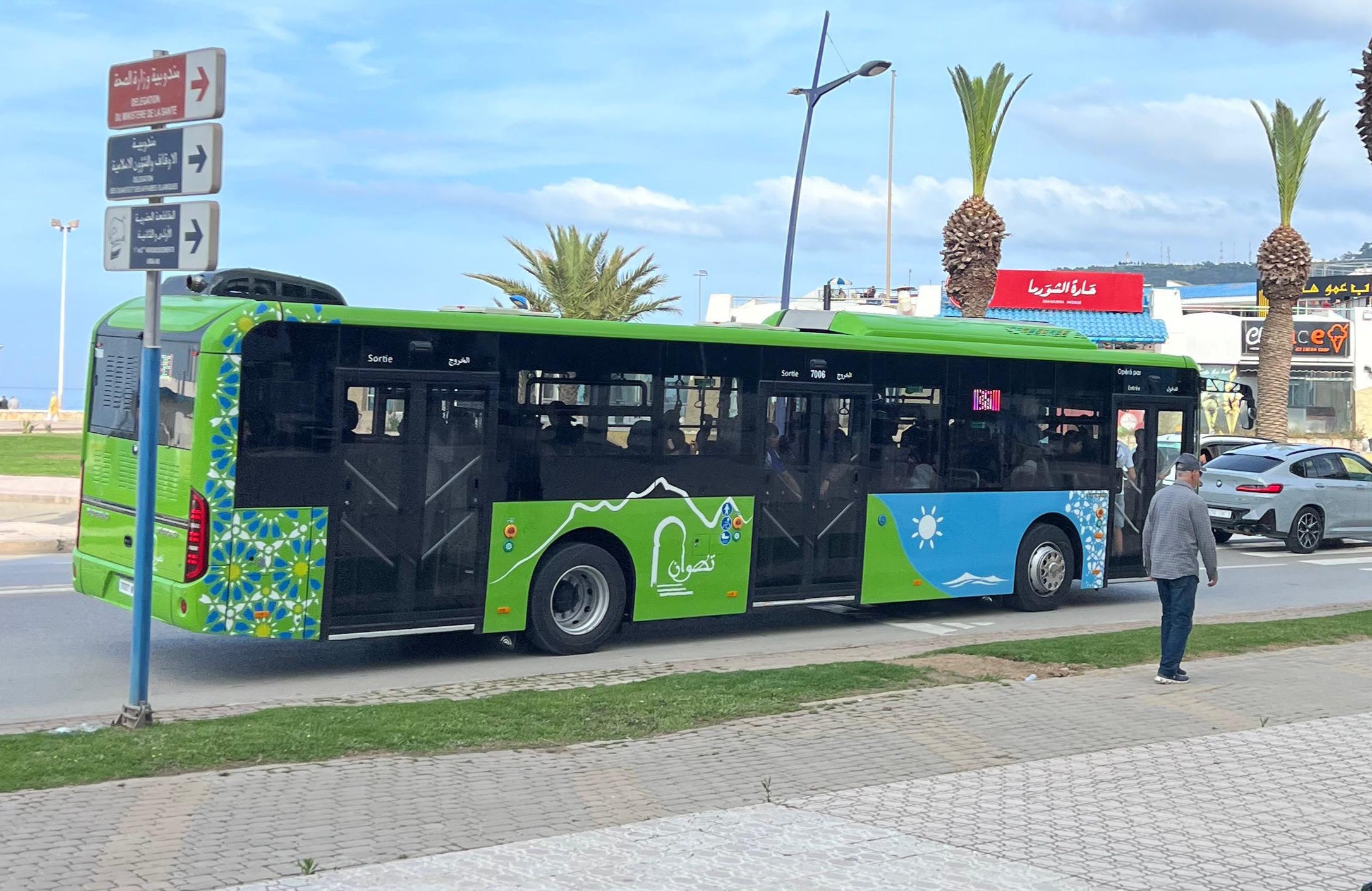 تطوان تطلق أسطولا جديدا من الحافلات الحديثة لتحسين النقل العمومي