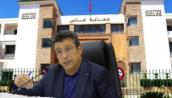 15 مليون درهم تشعل الخلاف داخل مجلس فاس.. هجوم على العمدة بسبب الإنارة وسوق السمك