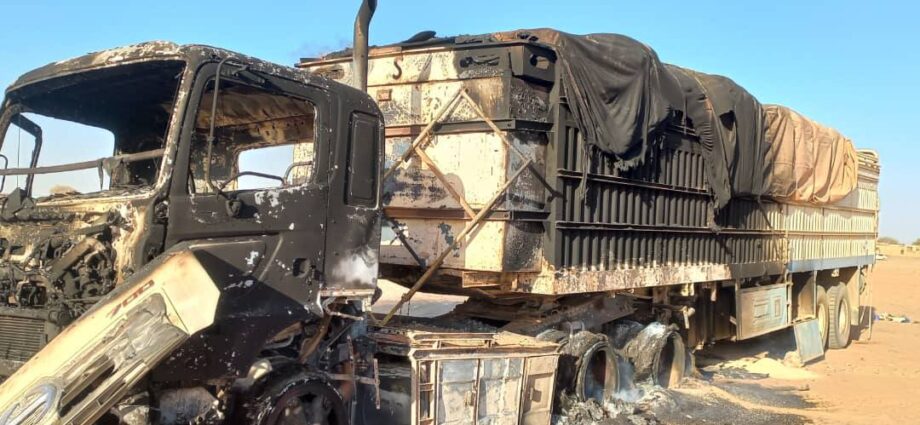 هجوم بمسيّرة يدمر 50 طنا من مساعدات اللاجئين في السودان والأمم المتحدة تحذر من تفاقم الأزمة
