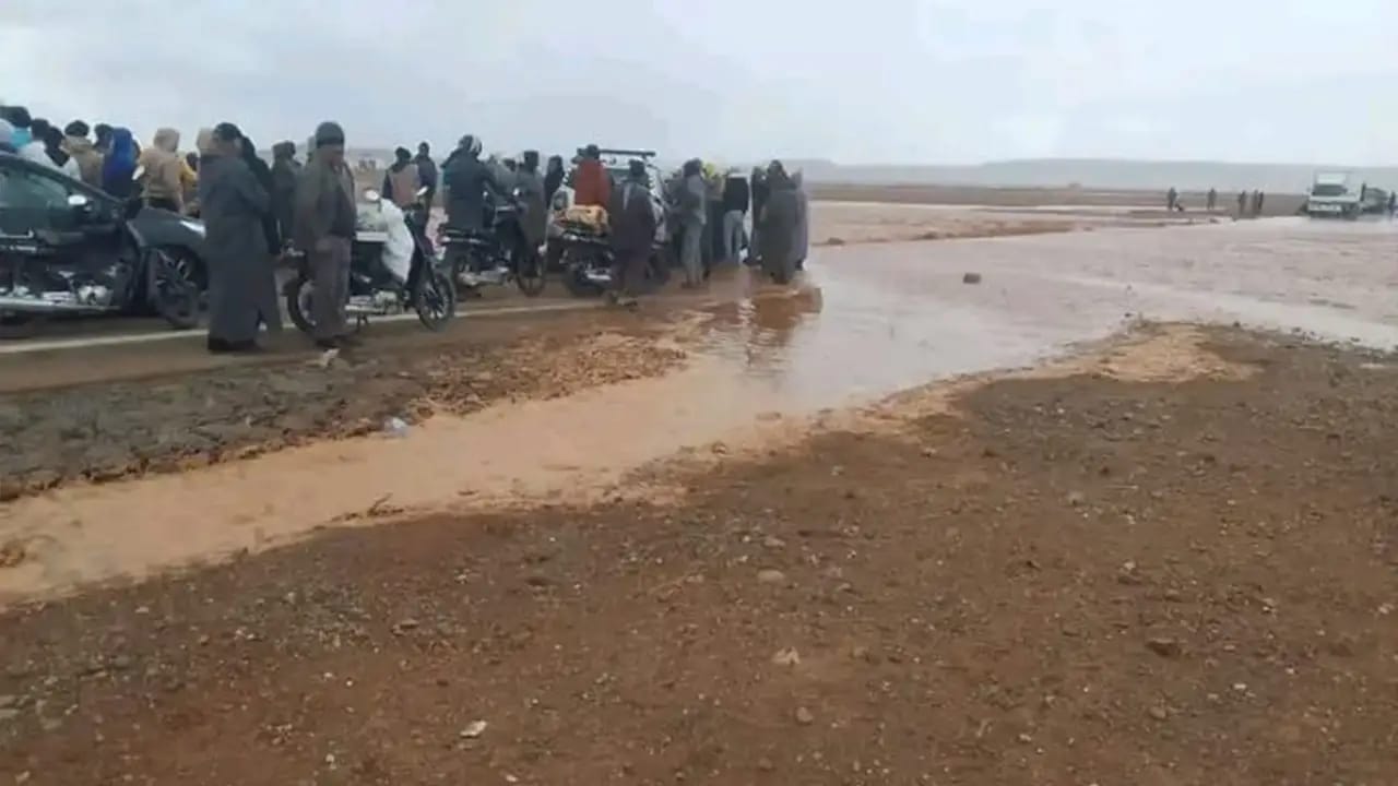 واد تانسيفت يعمق عزلة سيدي شيكر.. مطالب بممر آمن ودائم للسكان