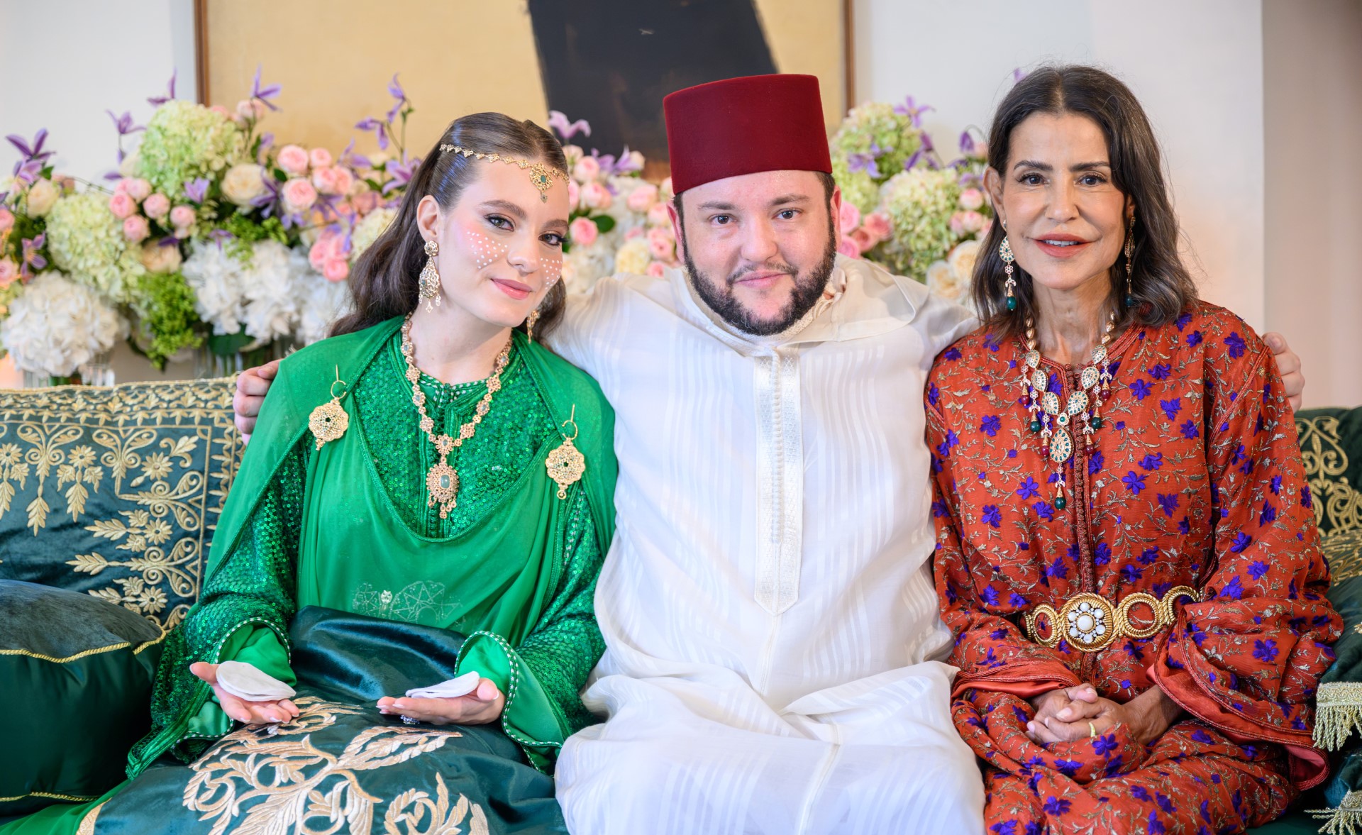 بمباركة الملك محمد السادس.. عقد قران مولاي إدريس الفيلالي على أحلام أومحا