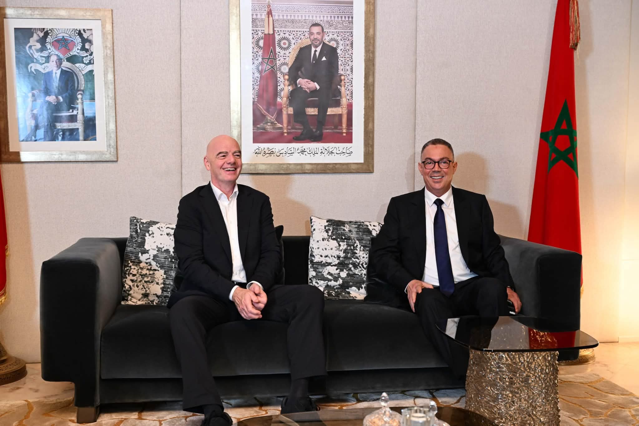 رئيس الفيفا يشيد بالمغرب ودوره في التقريب بين الشعوب عبر الرياضة