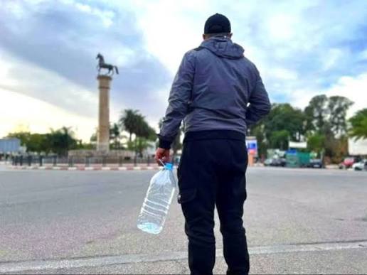 مؤشرات غير عادية في مياه سطات تدفع إلى توقيف التزويد وغسل الشبكة